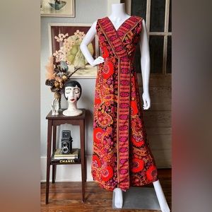 1960s Vintage Psychedelic Jumpsuit